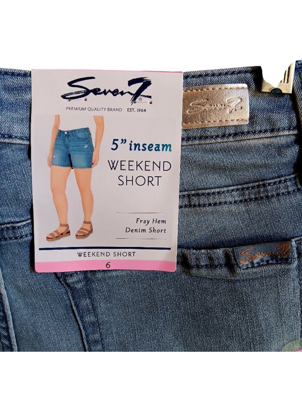 Denim Shorts Size 6 Seven7 Womens 5" Inseam Weekend Fray Hem Light Wash $59 NWT